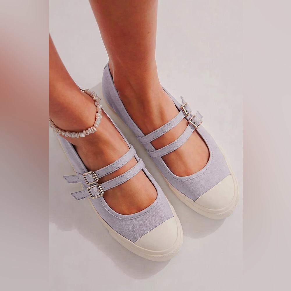 Converse Chuck Taylor All Star Dainty Mary Jane Sneaker Lilac Pewter /Egret sz 7